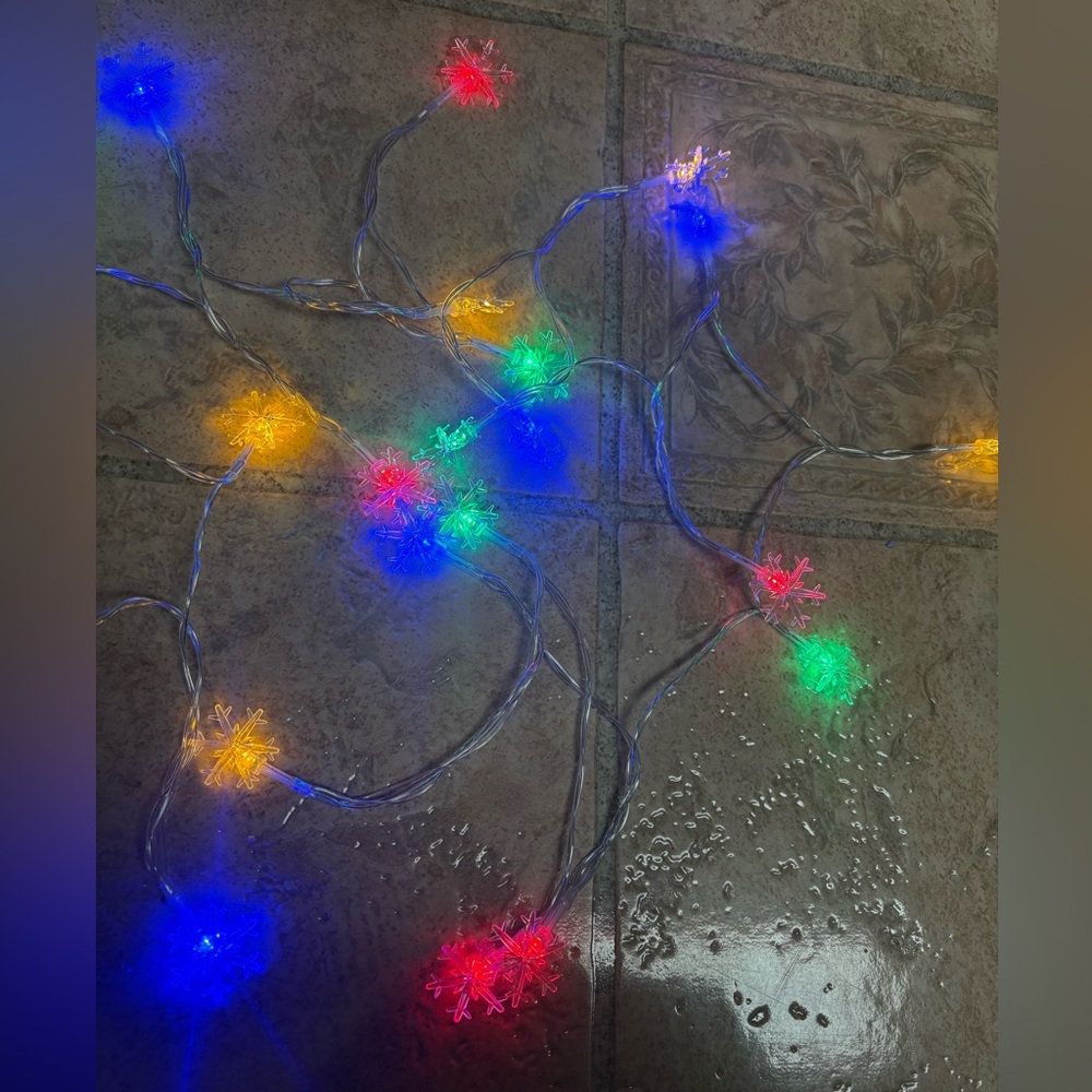 Snowflake lights - Picture 3 of 5